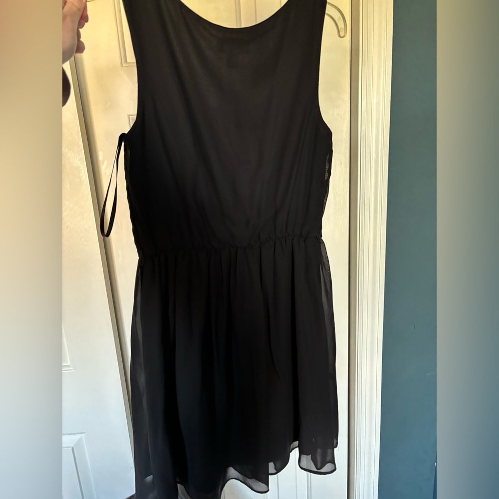 Black girls dress. Size small. Brand: A. Byer
